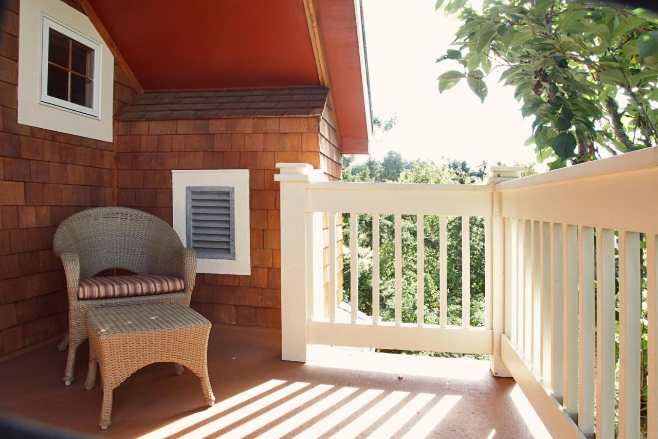 Saratoga Inn Langley Exteriér fotografie