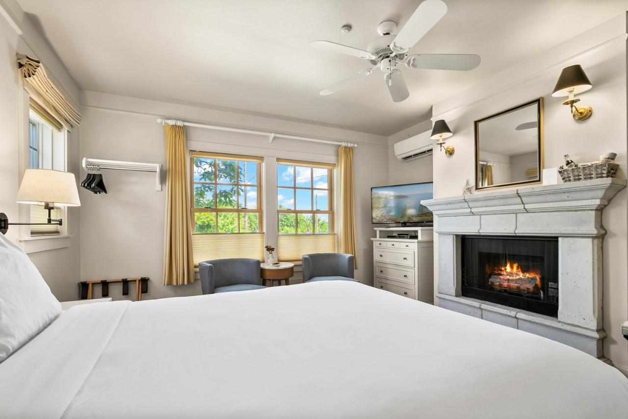Saratoga Inn Langley Exteriér fotografie